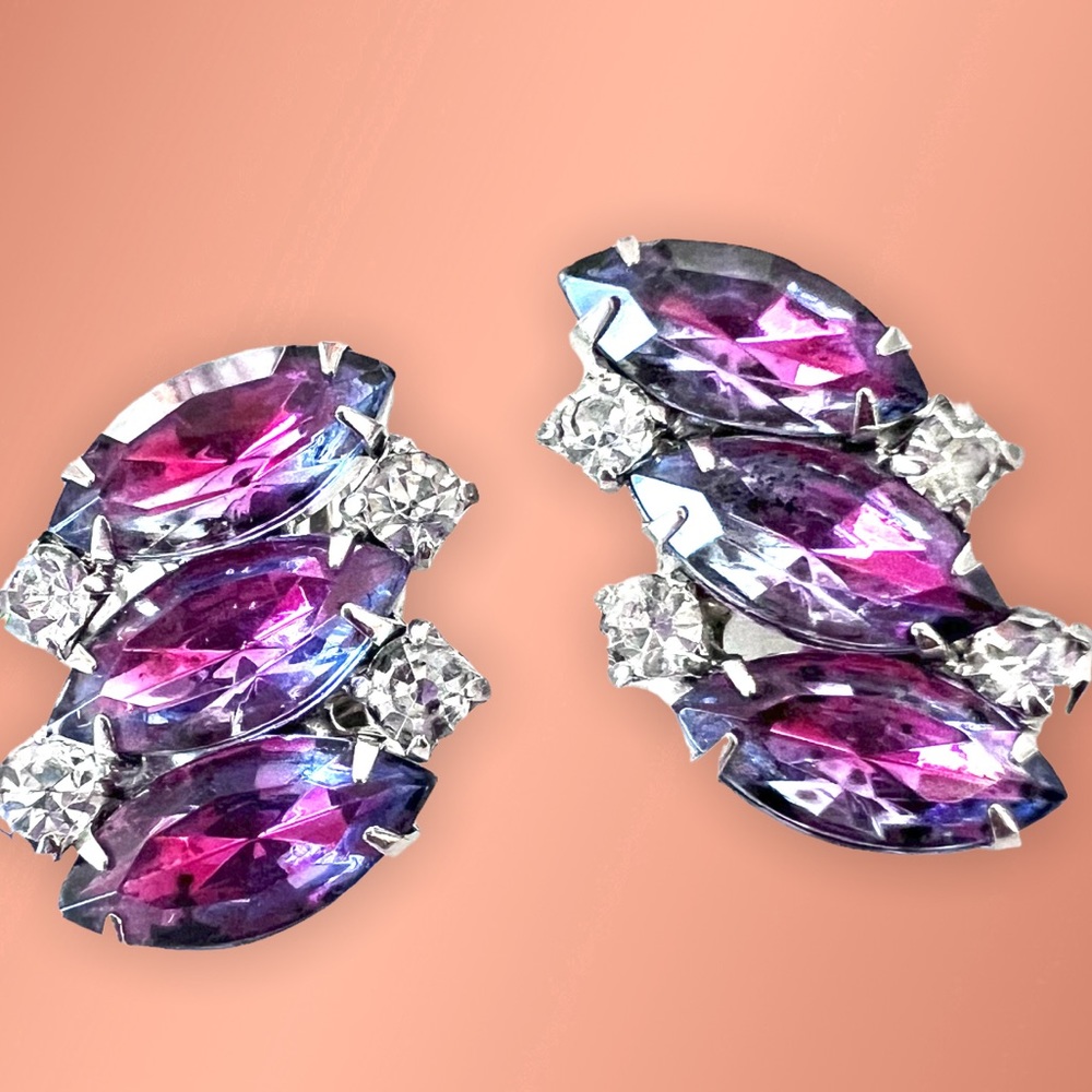 Retro Rhinestone Earrings Ombre Pink Purple Ear Clips Vintage Jewelry